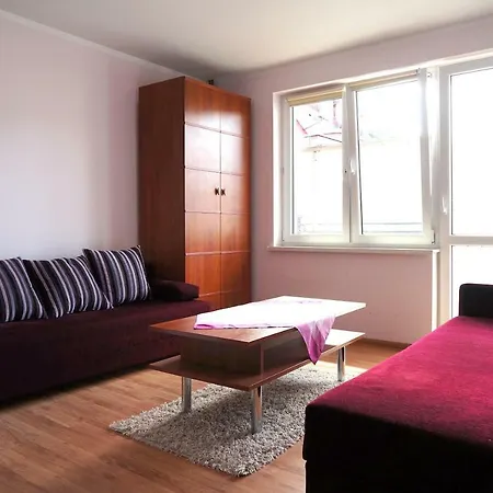 Goscinne - Hesjok * أوسترونيه مورسكية