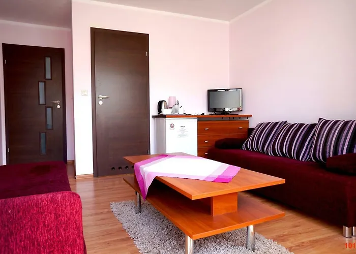 Goscinne - Hesjok Homestay *